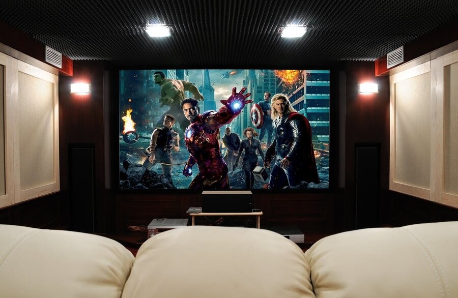 benefits-and-features-of-a-top-tier-home-theater-system